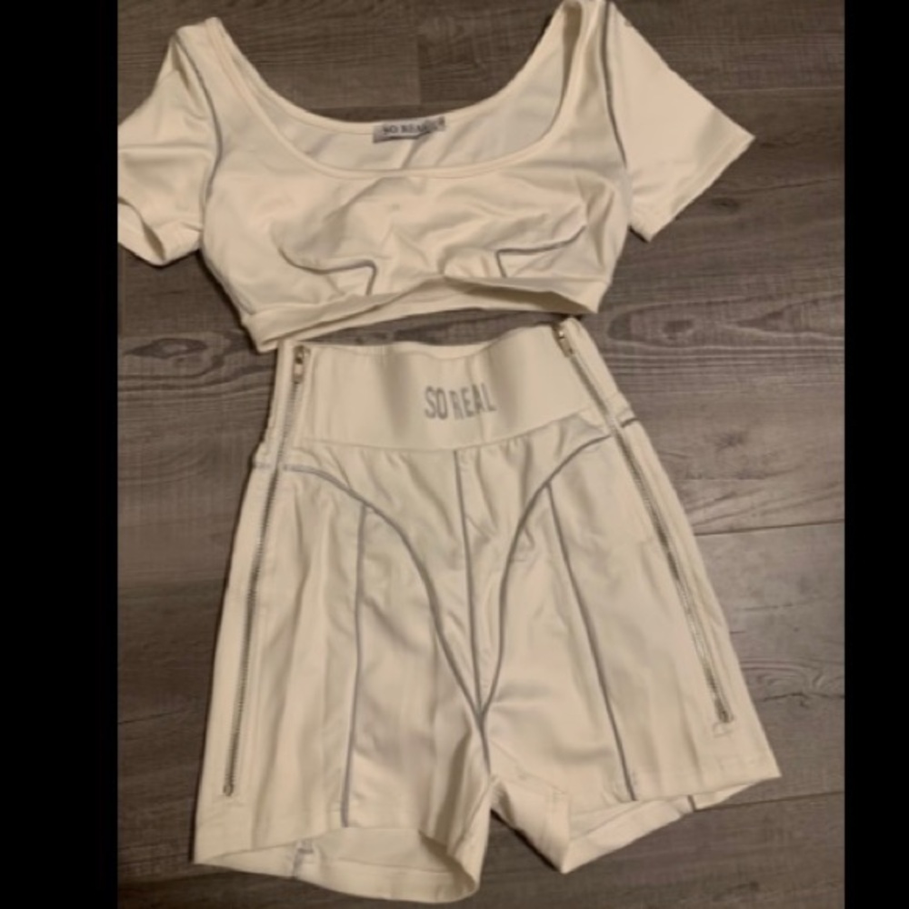 So Real two piece set